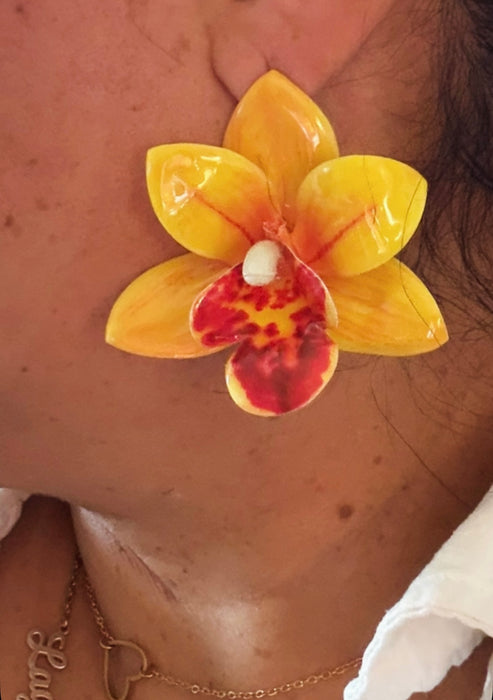 Orchid Stud Earrings (hot pink)