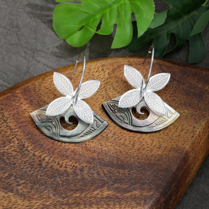 "Matalasi" Mother of Pearl Earrings