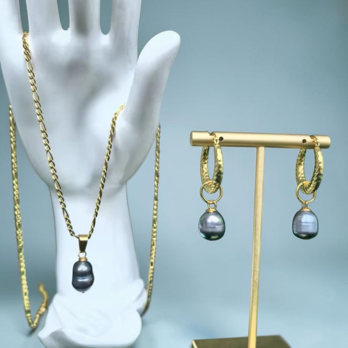 Sautia Set (Natural Freshwater Pearls)