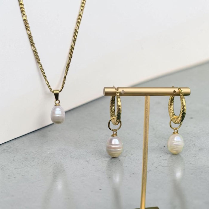 Talia Set (Natural Freshwater Pearls)