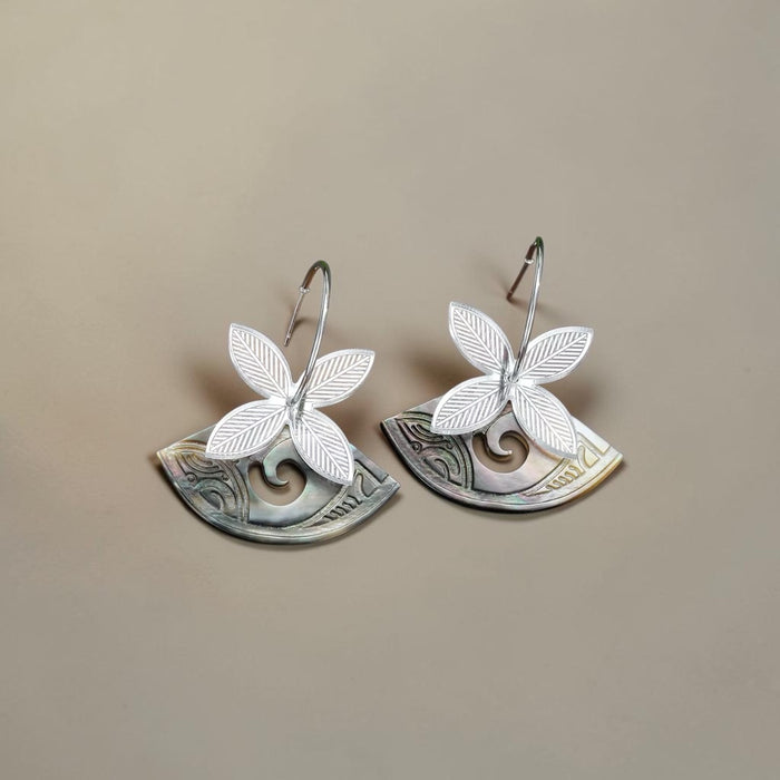"Matalasi" Mother of Pearl Earrings
